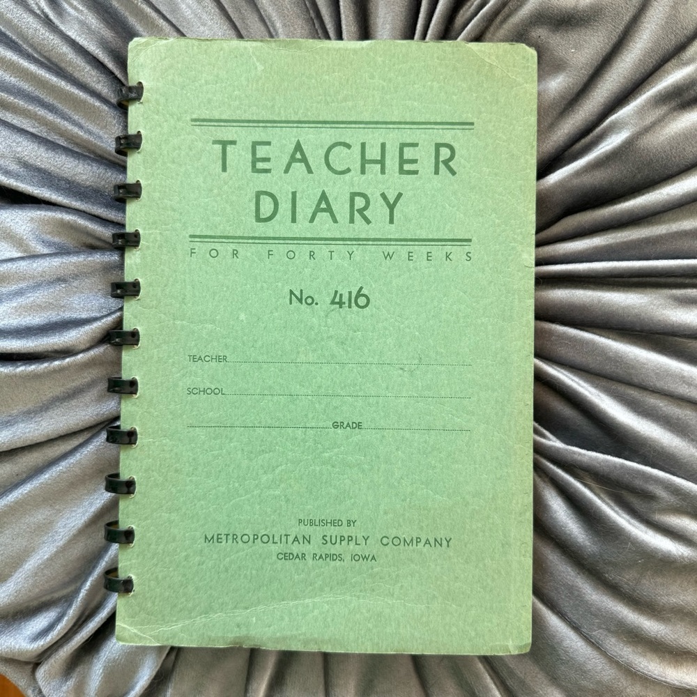📝Vintage Teacher Diary